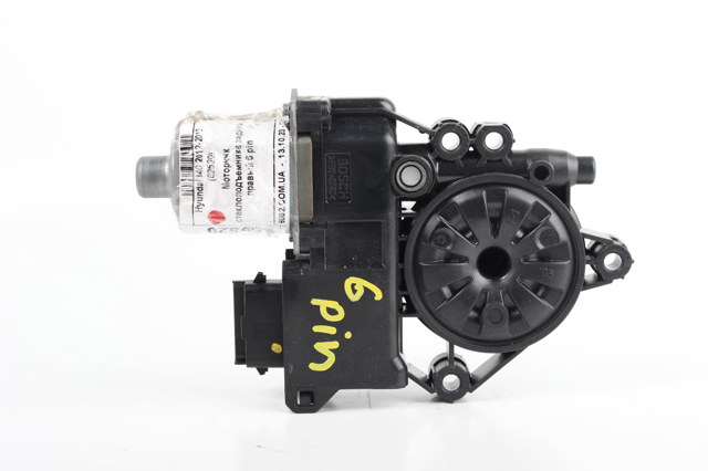 834603Z010 HYUNDAI Мотор стеклоподъемника двери задней правой купить в Львов