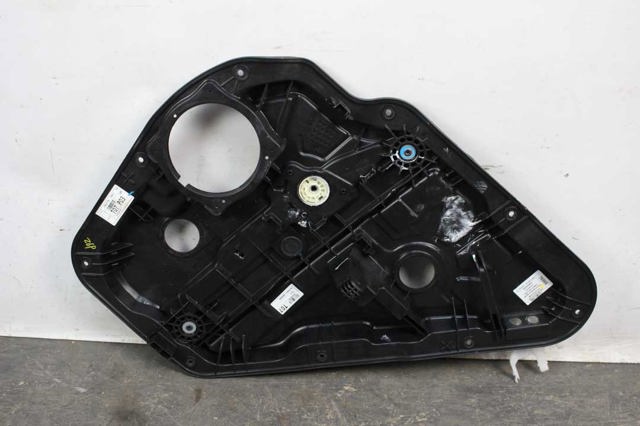Стеклоподъемник задней правой двери 834812W000 HYUNDAI