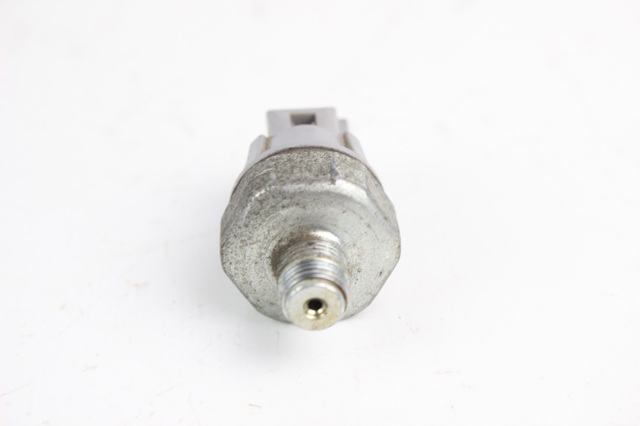 8353028020 TOYOTA Датчик давления масла купить в Павлоград