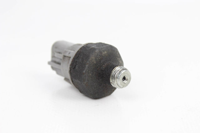 8353028020 TOYOTA Датчик давления масла купить в Украина