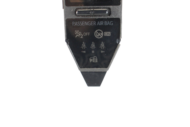 Часы салонные 8391002200 TOYOTA