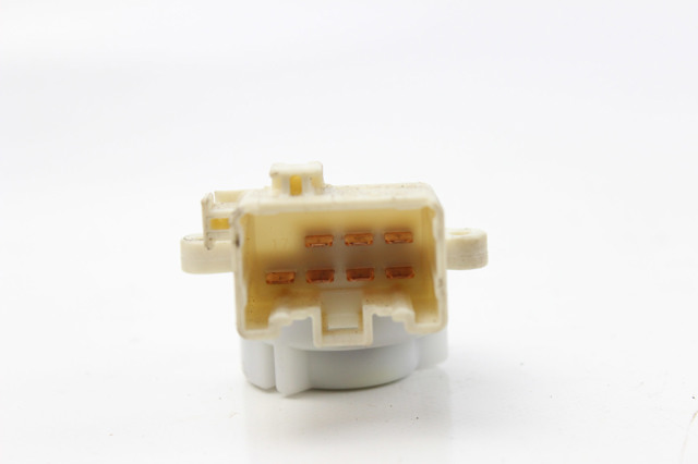 Контактная группа замка зажигания 8445012200 TOYOTA