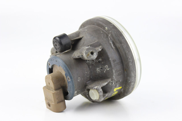 Фара противотуманная, правая 84501SC000 SUBARU