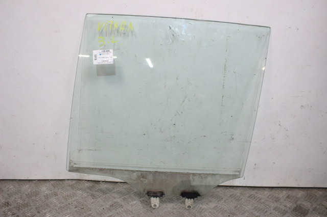 Стекло двери задней левой 8450465J00 SUZUKI