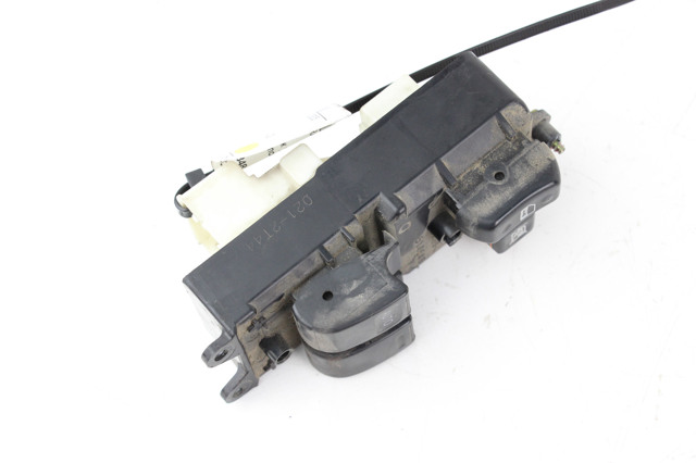 8482042160 TOYOTA Кнопочный блок управления стеклоподъемником центральной консоли купить в Ужгород