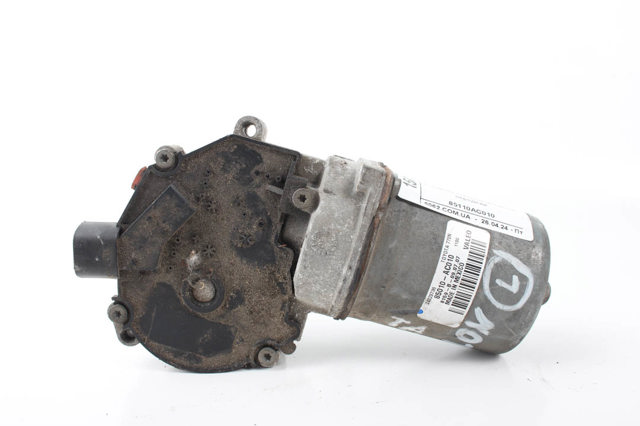 Мотор стеклоочистителя стекла (трапеции) 85110AC010 TOYOTA