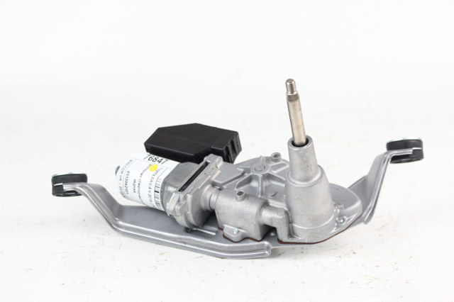 8513042101 TOYOTA Моторчик заднего дворника купить в Черновцы