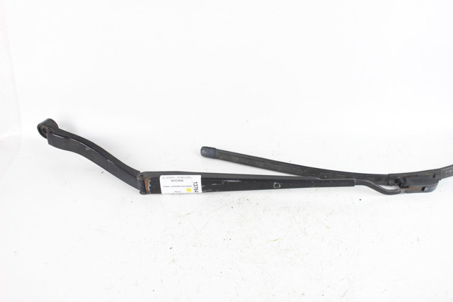 8522133190 TOYOTA Рычаг-поводок стеклоочистителя лобового стекла купить в Ирпень