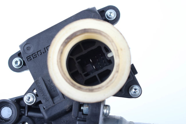 8570102010 TOYOTA Механизм стеклоподъемника двери передней правой купить в Черновцы