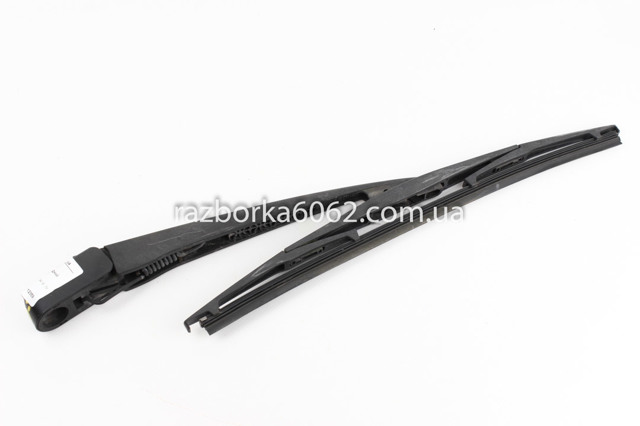 Рычаг-поводок стеклоочистителя заднего стекла 86532AG09C SUBARU