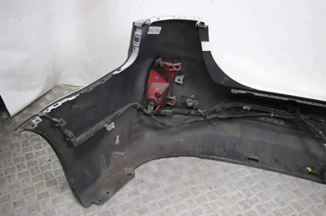 HYUNDAI 866112P500 Верхняя часть заднего бампера в наличии Черновцы