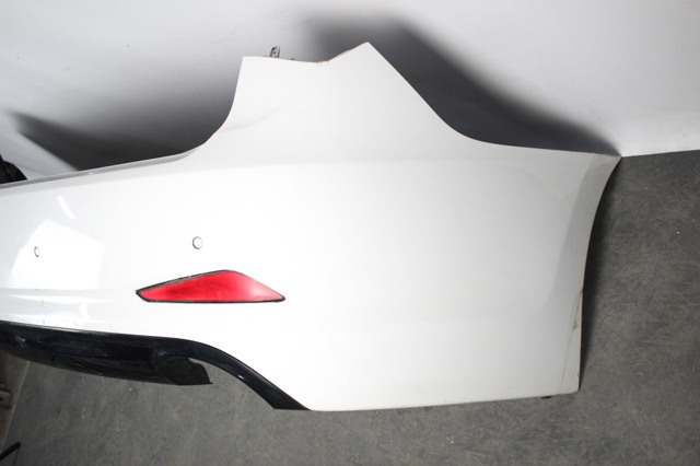Задний бампер 866403Z300 HYUNDAI