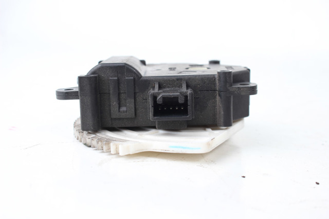 Привод заслонки печки 8710602140 TOYOTA