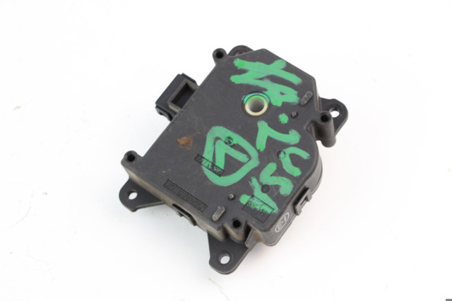 Моторчик заслонки печки 8710633220 TOYOTA