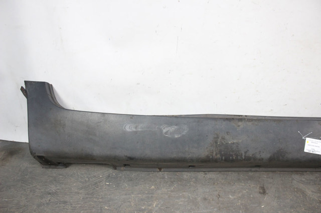 HYUNDAI 877523U000 Накладка (молдинг) порога наружная правая в наличии Кривой Рог