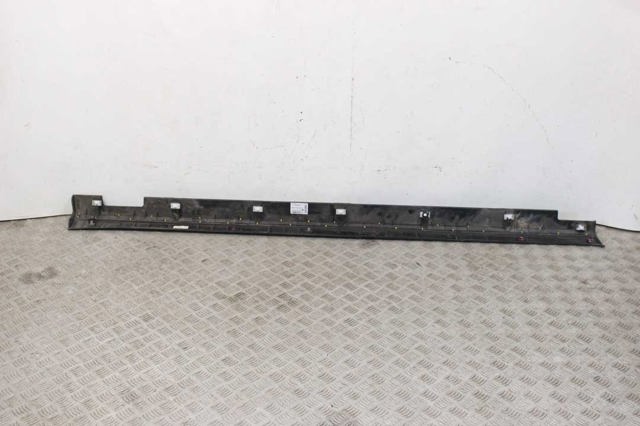 87752S2000 Накладка (молдинг) порога наружная правая купить Николаев