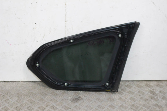 Стекло багажного отсека, левое 87810S1100 HYUNDAI
