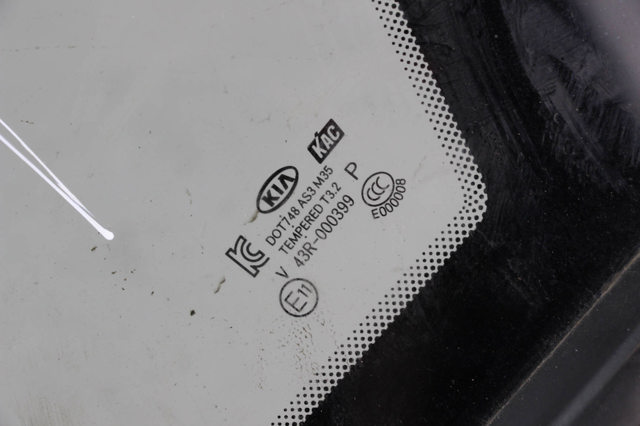 878202P100 HYUNDAI Стекло кузова (багажного отсека) правое купить в Днепр