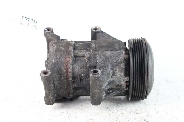 TOYOTA 8831002840 Компрессор кондиционера в наличии Житомир