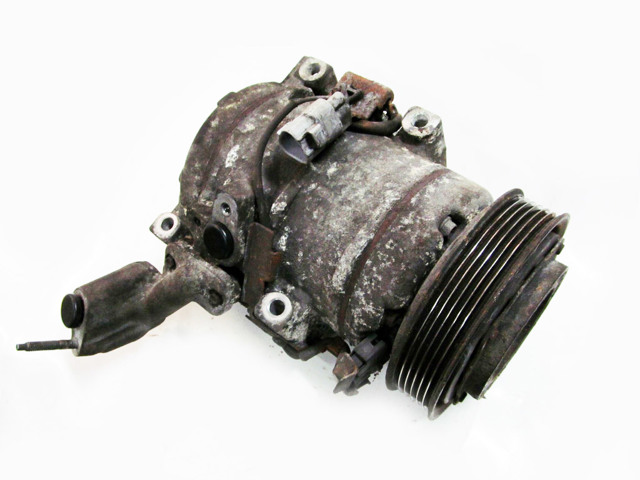 TOYOTA 8832048060 Компрессор кондиционера в наличии Черкассы