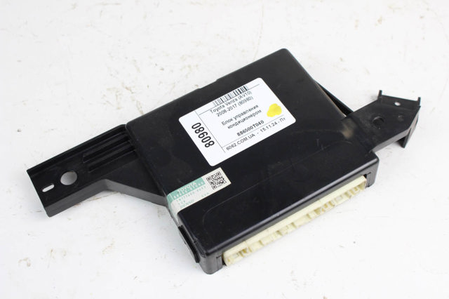 886500T040 TOYOTA купить в Днепр