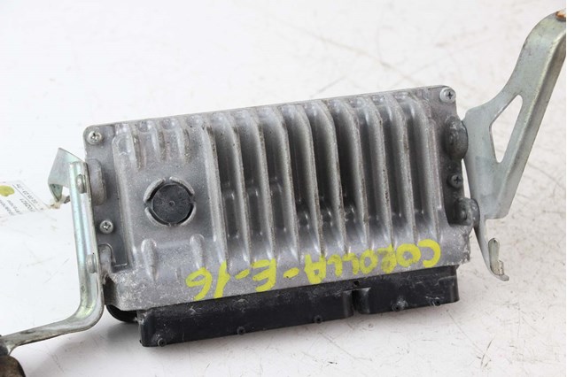 896610Z821 TOYOTA Блок управления двигателем купить в Николаев