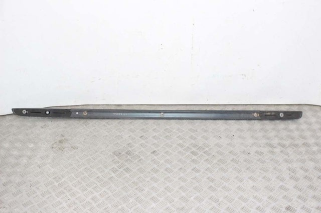 Рейлинг крыши правый 91151AG000 SUBARU