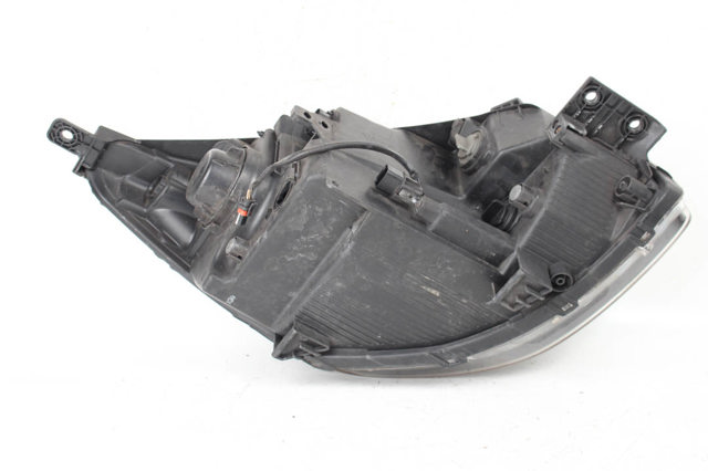 92101B2260 HYUNDAI Левая фара купить в Хмельницкий