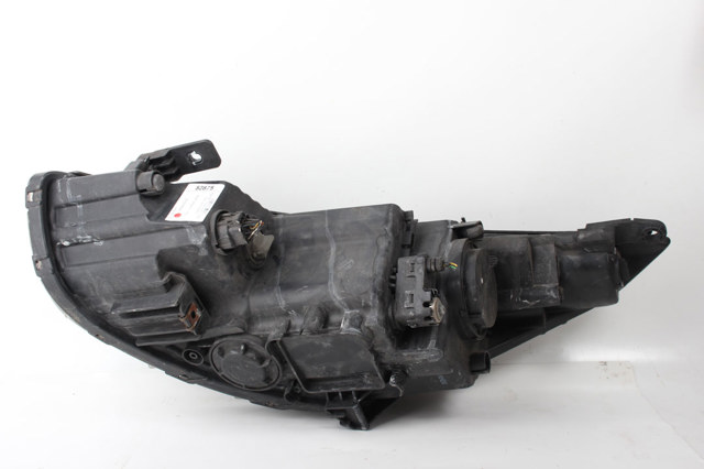 HYUNDAI 921022S620 Правая фара в наличии Черкассы