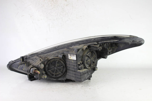 HYUNDAI 92102A6000 Фара правая в наличии Украина