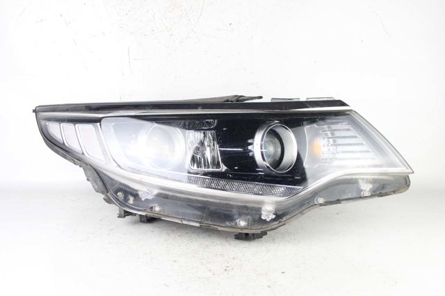 92102D4170 HYUNDAI Правая фара купить в Житомир