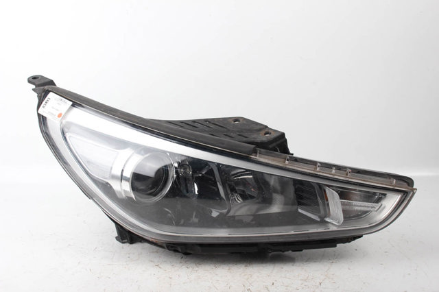 92102G4020 HYUNDAI Правая фара купить в Днепр