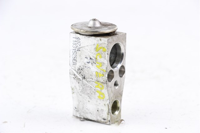 Клапан TRV, кондиционера 922001FA1A NISSAN