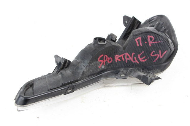 Противотуманка правая 922023W200 HYUNDAI