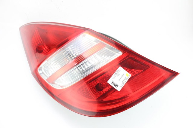 Фонарь задний левый 924012L010 HYUNDAI