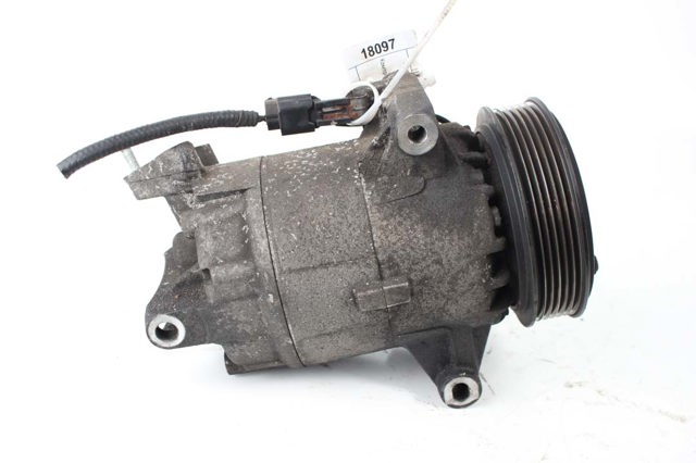 Насос кондиционера 92600JD200 NISSAN