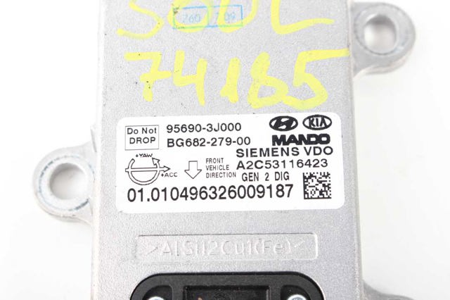 HYUNDAI 956903J000 Датчик поперечного ускорения (ESP) в наличии Житомир