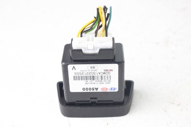 96120A5000 HYUNDAI USB-разветвитель купить в Тернополь