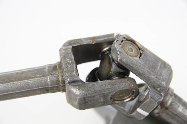Колонка рулевая BBP33210XA MAZDA