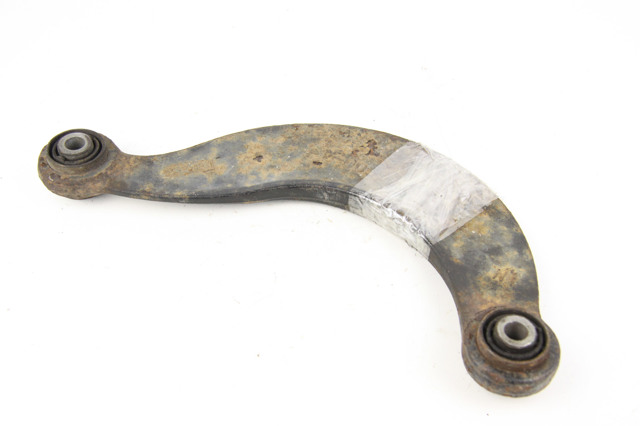 BP4K28C10B Рычаг задней подвески верхний левый/правый купить Винница