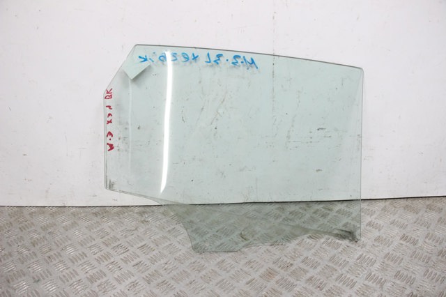 BP4K73511A MAZDA Стекло двери задней левой купить в Киев