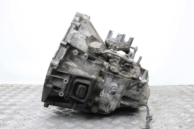 MAZDA C65503000 в наличии Кривой Рог