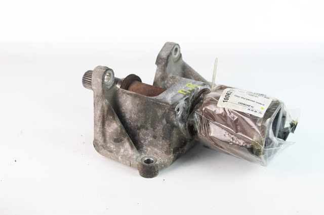 Вал приводной правый C92043NF1C NISSAN