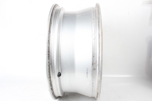D03001KS2A NISSAN Диски колесные купить в Чернигов
