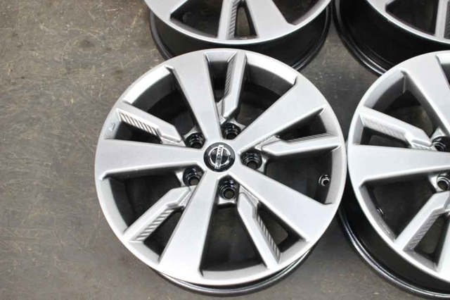 NISSAN D03005SJ3E в наличии Сумы