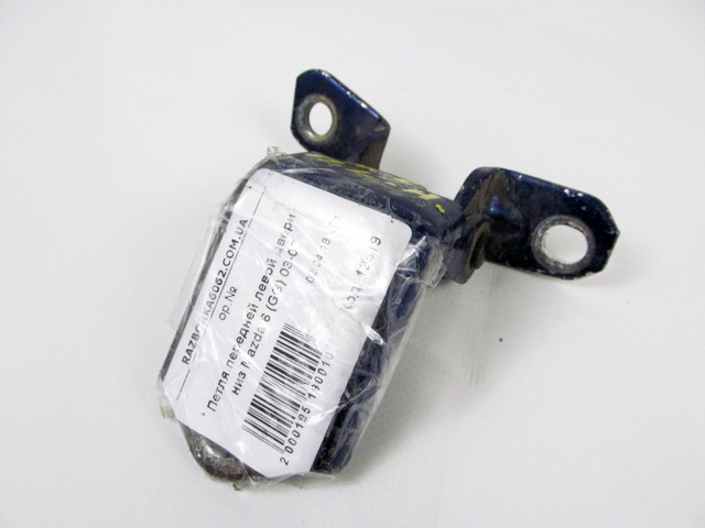 MAZDA E11258210 Петля двери передней в наличии Винница