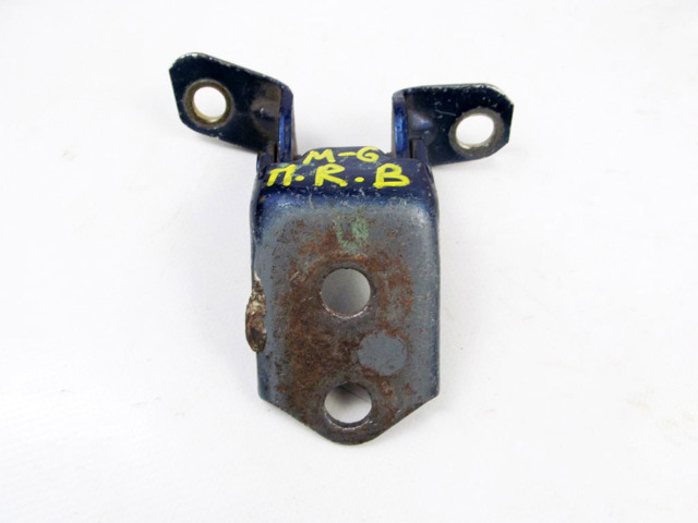 E11258210 MAZDA Петля двери передней купить в Черновцы