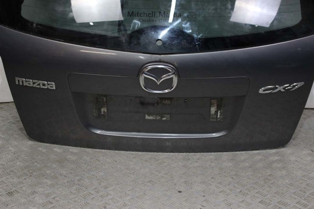 Задняя дверь EGY16202XB MAZDA