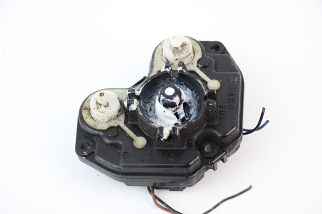 Наружное зеркало правое EH116912ZA MAZDA