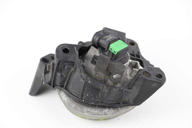 Противотуманная фара левая GDK551690 MAZDA